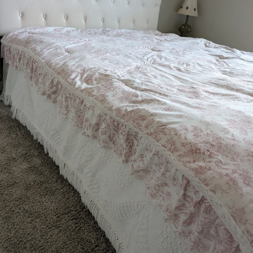 Rachel Zoe Pink Floral Quilted Comforter Twin Cottagecore Shabby Chic 90x66